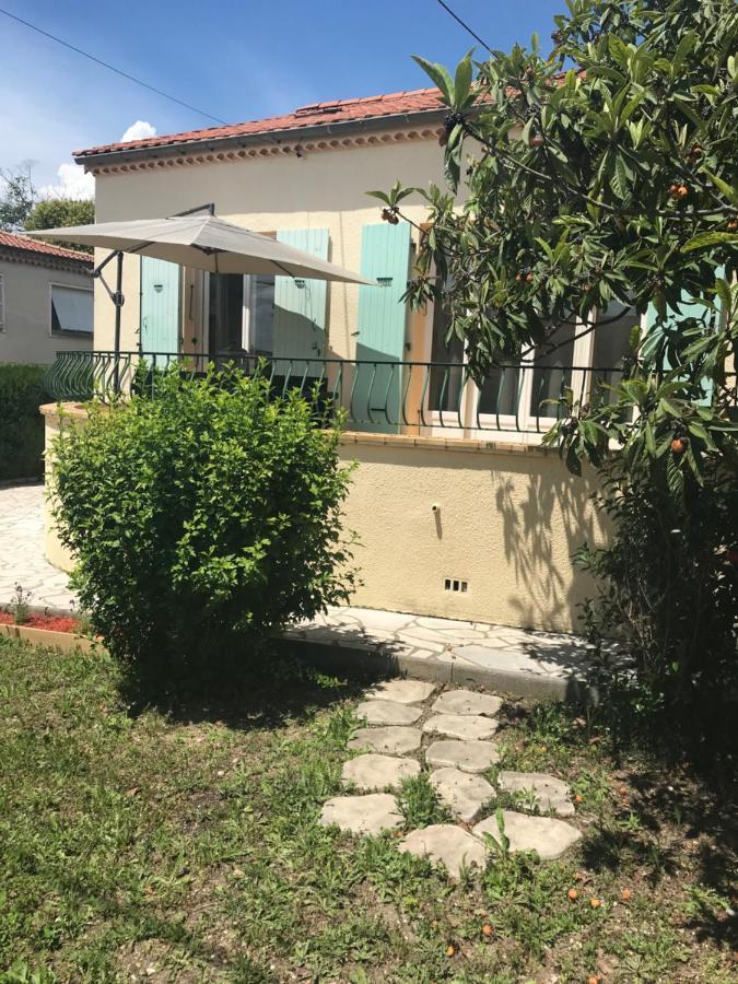Gite Le Lavandin Volonne Exterior photo